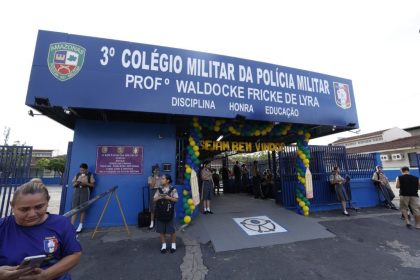 Governador Wilson Lima inicia ano letivo de 2026 destacando novas ferramentas digitais e conquistas de alunos da rede pública