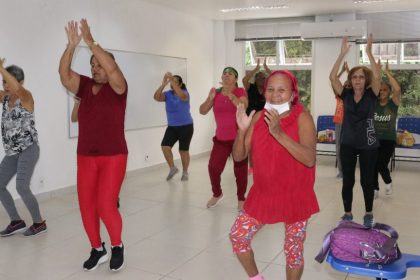 Manausprev abre vagas para dança, musicoterapia e artesanato voltados a aposentados