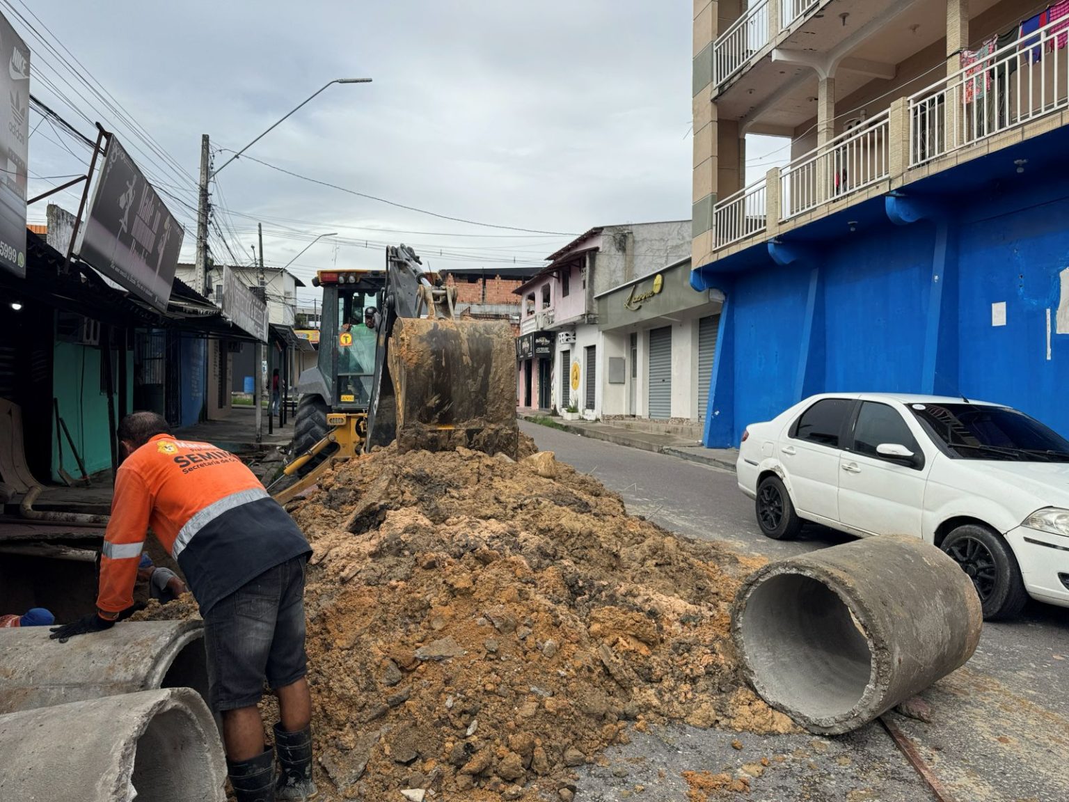 Prefeitura de Manaus recupera rede de drenagem no Novo Aleixo e garante mais segurança a moradores e comerciantes
