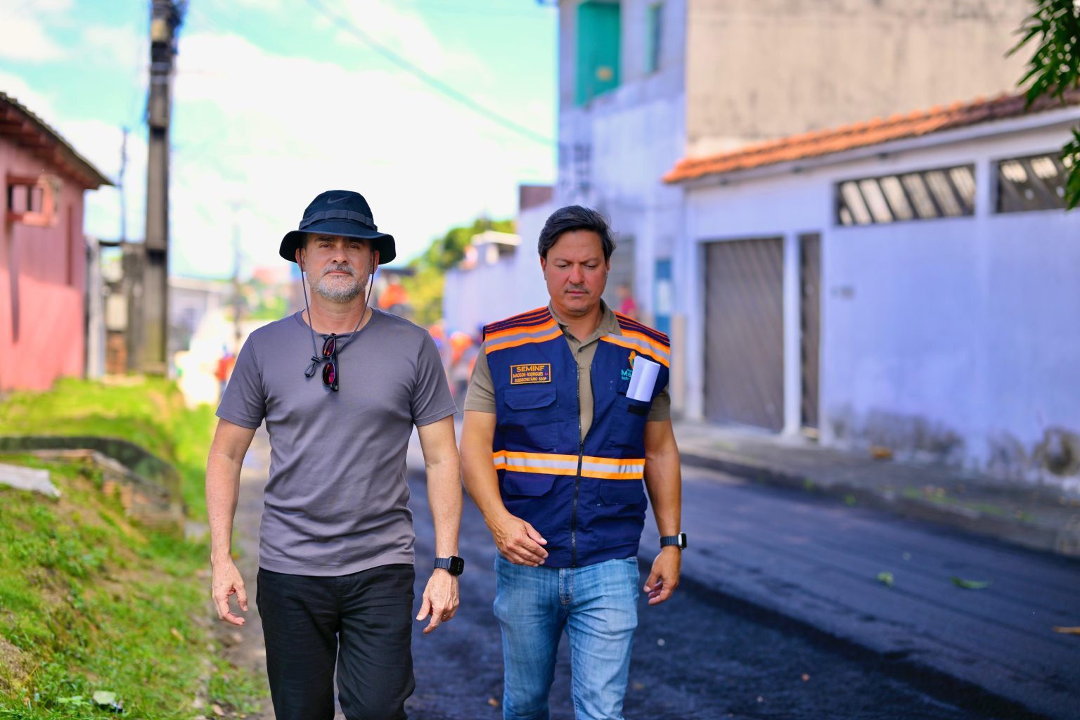Prefeito David Almeida acompanha recuperação asfáltica no bairro Cidade Nova e reforça avanço da infraestrutura na zona Norte
