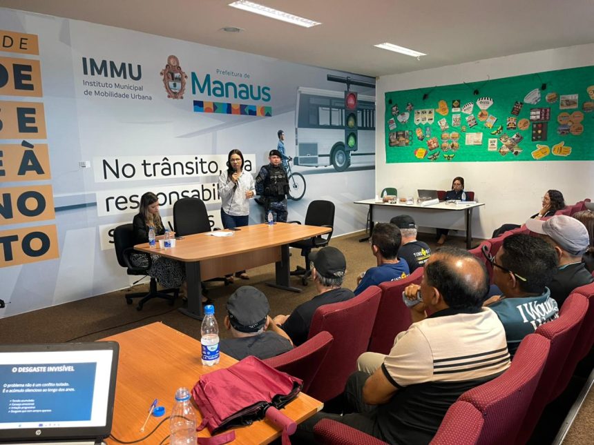 Prefeitura aposta em qualificação profissional para fortalecer fiscalização dos modais de transporte em Manaus