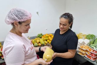 Manausprev realiza feirinha com produtos regionais e incentivo ao pequeno empreendedor