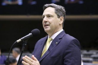 Projeto autoriza estados a legislar sobre desapropriação