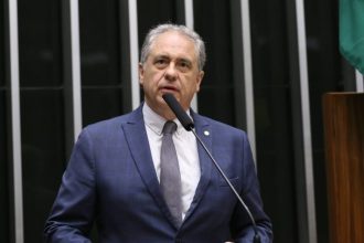 Projeto reduz alíquotas de PIS e Cofins antes da mudança no regime tributário para a indústria química