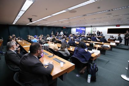 Conselho de Ética começa ouvir nesta terça deputados sobre a ocupação do Plenário em agosto