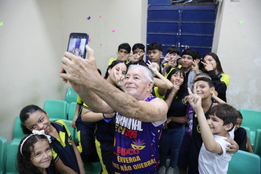 Bullying é tema de conversa entre alunos da EE Vicente Schettini e assistidos do Centro de Convivência do Idoso Aparecida