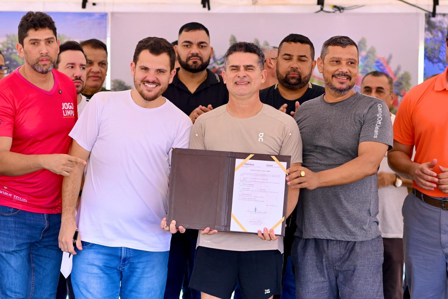Prefeito David Almeida assina ordem de serviço para reforma do CEL Zezinho e amplia política de esporte como eixo de inclusão social em Manaus