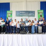 Sect entrega 100 títulos definitivos a produtores de Itapiranga e fortalece desenvolvimento rural no Amazonas