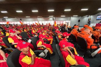 Mais de 900 bombeiros mirins de 18 cidades do Amazonas iniciam o ano letivo de 2026