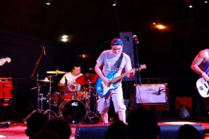 Espantalho estreia no palco do Teatro Amazonas com show acústico inédito