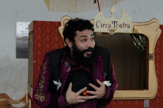 ‘Circo Teatro Guarda-Chuva’ chega às comunidades de Manaus com mensagem sobre a preservação do meio ambiente