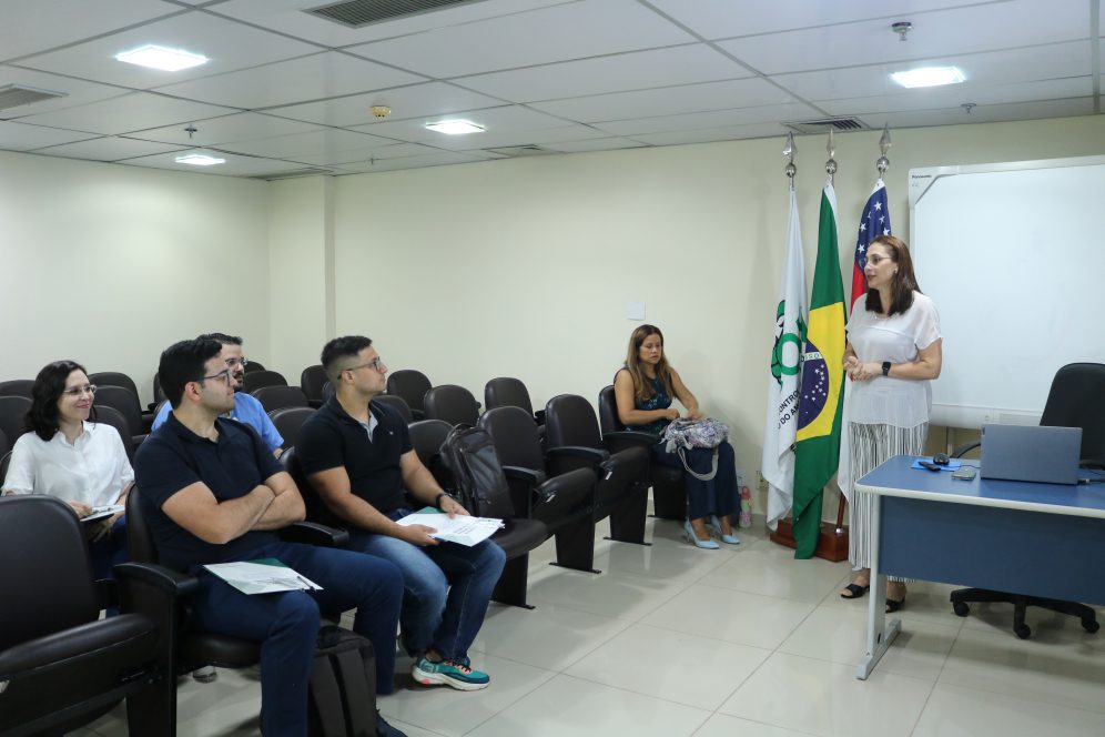 Formação e capacitação: FCecon recepciona quatro novos médicos residentes