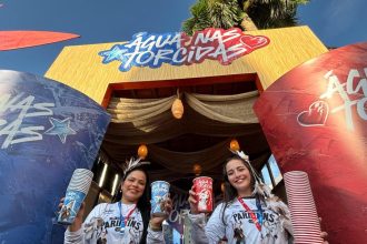 Lançamento Parintins 2026: Cosama instala máquinas purificadoras de água no Bumbódromo para atender o público