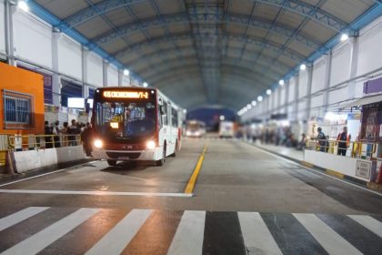 Prefeitura de Manaus revitaliza sinalização viária do T2 e garante mais segurança aos usuários e motoristas do transporte coletivo