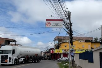 Prefeitura de Manaus restringe circulação de veículos pesados em trecho entre rua Hibisco e avenida Itaúba