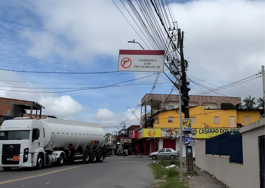 Prefeitura de Manaus restringe circulação de veículos pesados em trecho entre rua Hibisco e avenida Itaúba