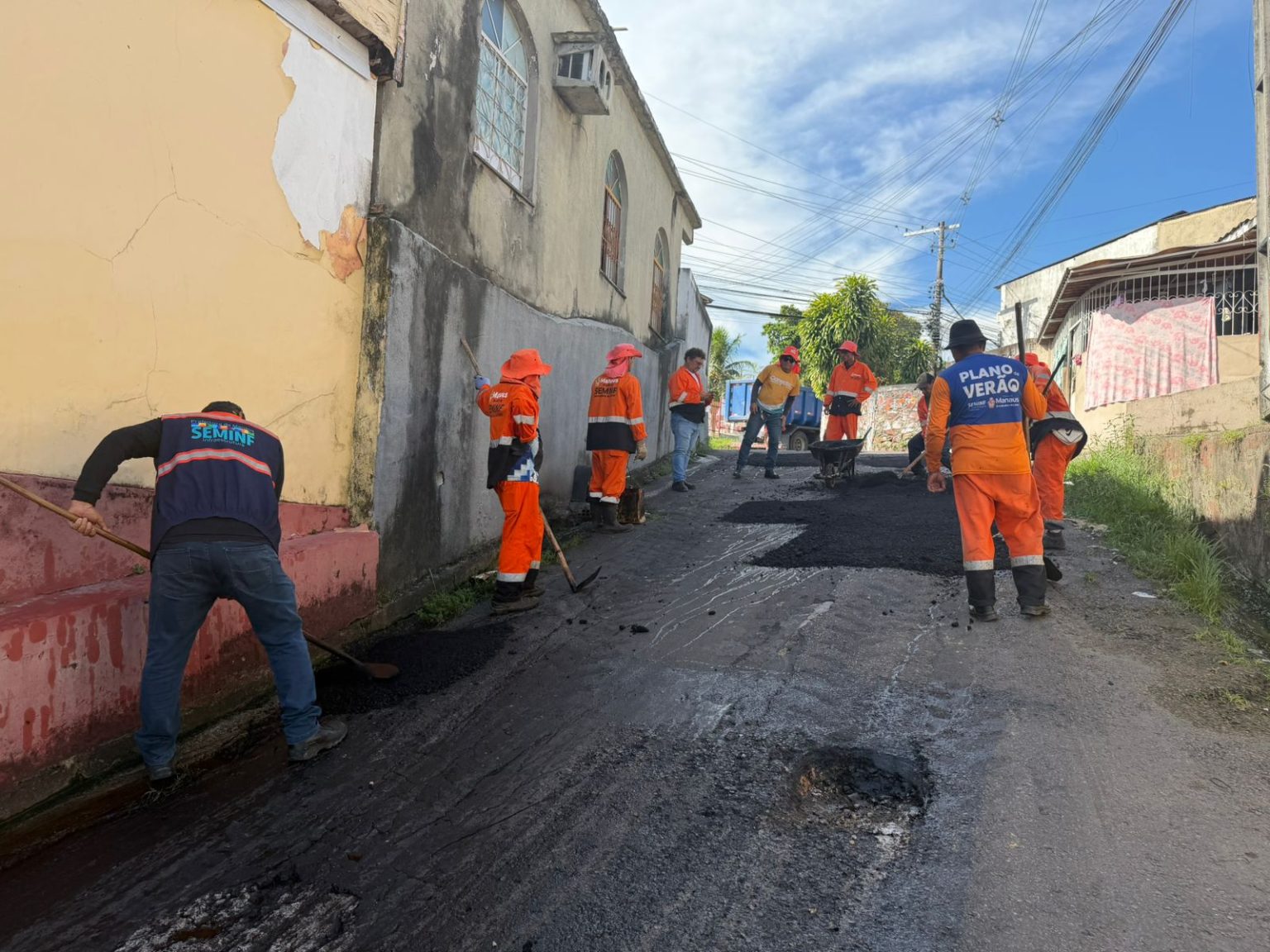 Prefeitura de Manaus avança com manutenção asfáltica e melhora mobilidade no bairro Petrópolis