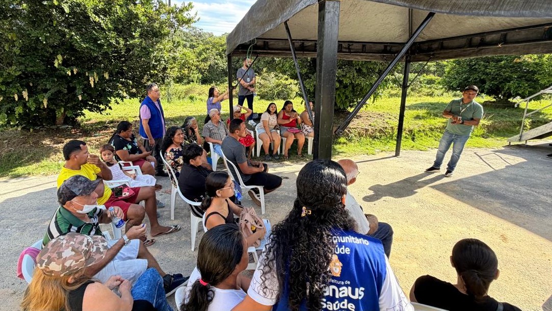 Unidades móveis da prefeitura fortalecem ações de saúde da mulher e saúde bucal na USF Ada Viana