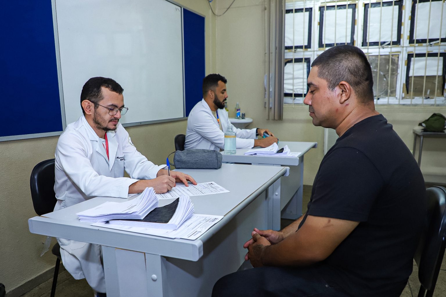 Profissionais da prefeitura orientam sobre saúde renal em programação pelo Dia Mundial do Rim