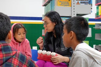 Prefeitura leva atendimentos odontológicos a escola da zona Leste no Dia ‘B’ da Saúde Bucal
