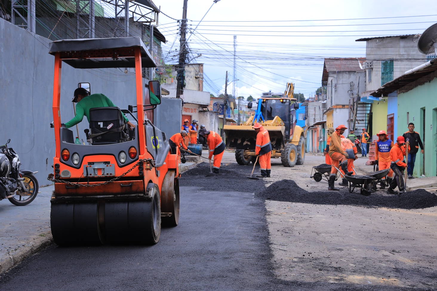 Prefeitura de Manaus garante melhorias na infraestrutura em nova rua do bairro Jorge Teixeira, zona Leste da capital