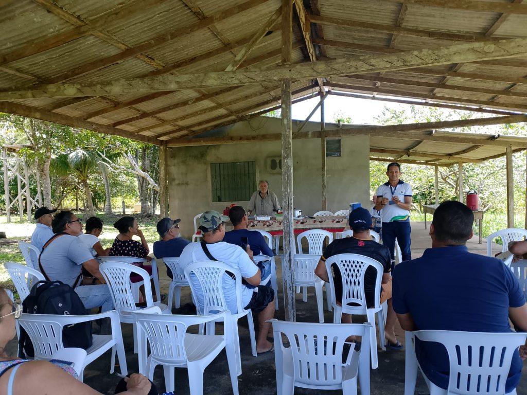 Governo do Amazonas incentiva práticas sustentáveis na área rural de Rio Preto da Eva