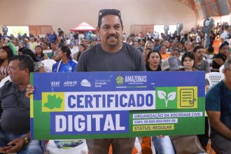 Sepror coordena entrega de implementos agrícolas a Agricultores Familiares de Rio Preto da Eva