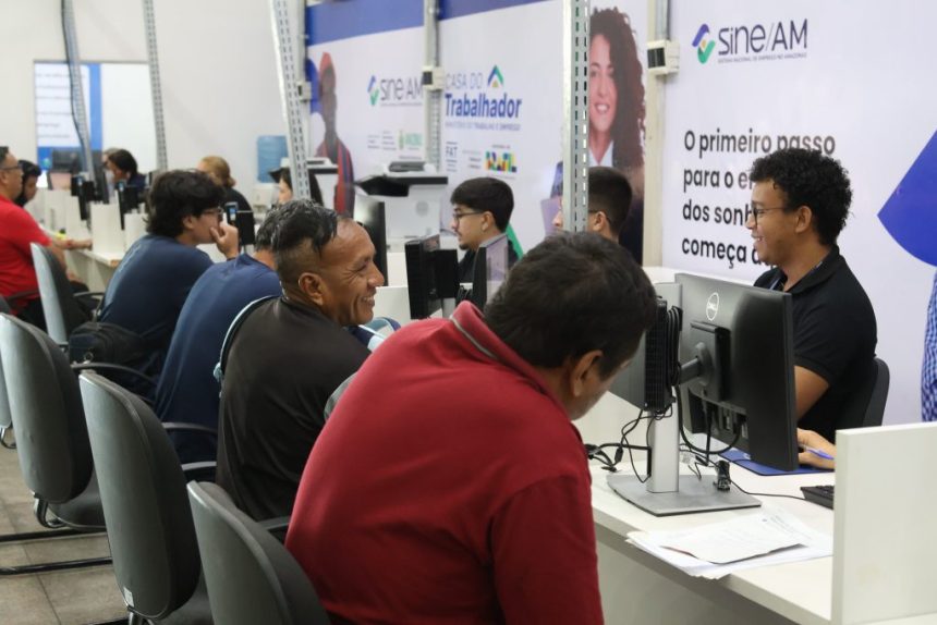 Sine Amazonas divulga 149 vagas de emprego para esta segunda-feira