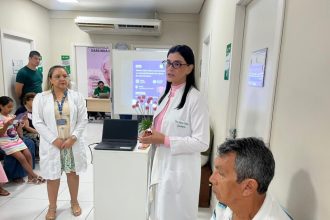 Março Lilás: FUnATI alerta população idosa sobre a prevenção do câncer do colo do útero