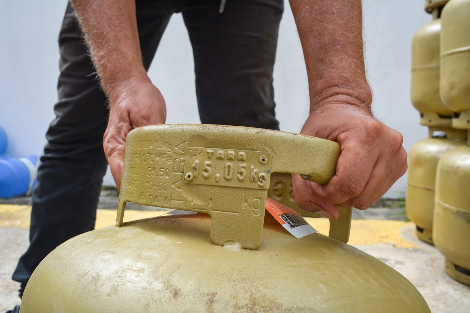 Pesquisa divulgada pelo Procon Manaus aponta variação de até R$ 27 no preço do gás de cozinha