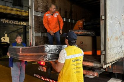 Prefeitura de Manaus oferta atendimento socioassistencial às famílias afetadas pela forte chuva dessa quarta-feira, 25/3
