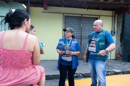 Prefeitura de Manaus cadastra 180 famílias atingidas pela chuva para acesso a benefícios sociais