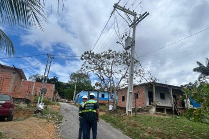 Bairro Nova Cidade recebe reforço na iluminação pública com instalação de luminárias de LED na comunidade Raio do Sol
