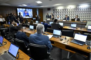 CPMI vota convocação de Campos Neto e ouve Leila Pereira e CEO do banco C6