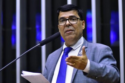Morre, aos 58 anos, o ex-deputado federal Professor Paulo Fernando