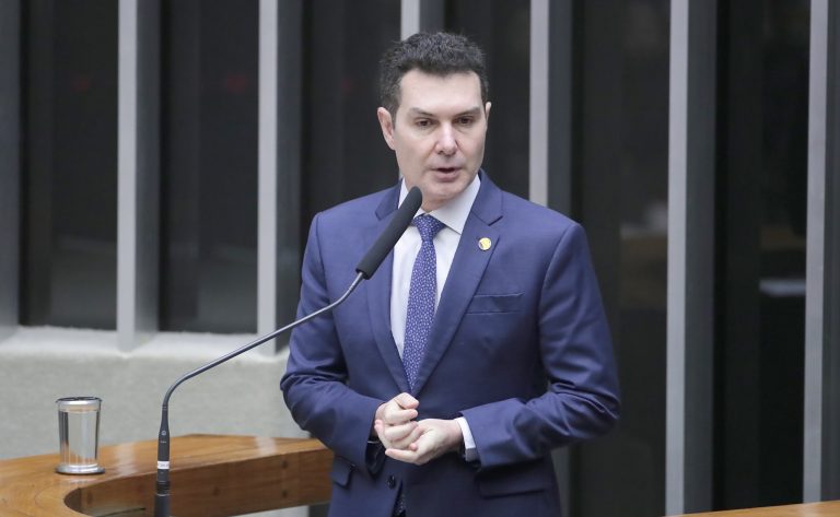 Ministro das Cidades vai apresentar na Câmara metas e prioridades para 2026