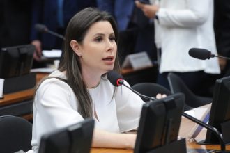 Comissão aprova criação de política de incentivo à motorização elétrica agrícola