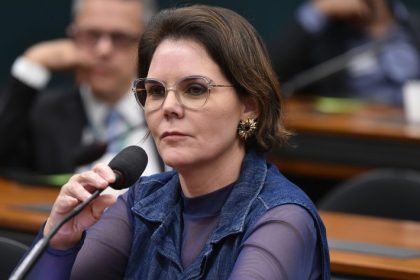 Comissão aprova participação social em plano para enfrentar violência contra mulher