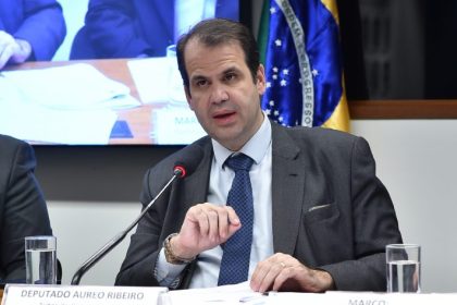 Relator defende atualização ampla do Código de Trânsito; ouça a entrevista