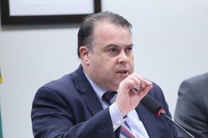 Comissão do Esporte aprova proposta de cadastro nacional de torcedores violentos