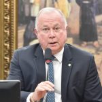 Comissão de Constituição e Justiça discute fim da escala 6X1 e redução da jornada de trabalho