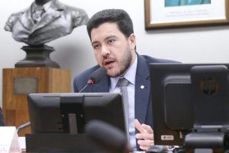 Cancelado debate sobre a importância das rádios comunitárias para o comércio local