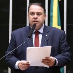 Comissão aprova proposta que obriga jornais digitais a terem registro público
