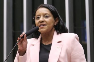 Comissão aprova ampliação da cobertura de planos de saúde para emergências relacionadas à gestação