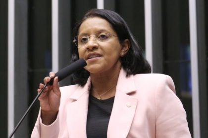 Comissão aprova ampliação da cobertura de planos de saúde para emergências relacionadas à gestação