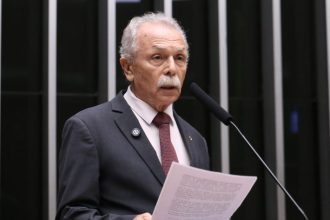 Relator defende projeto que inclui bolsistas de pós-gradução na Previdência; ouça a entrevista