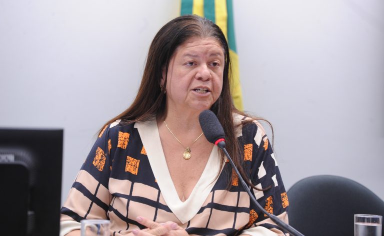 Comissão aprova ressarcimento automático à Previdência por agressores em violência doméstica