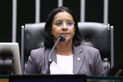 Câmara aprova venda de spray de pimenta para autodefesa pelas mulheres