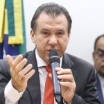 Redução de jornada e regras para aplicativos devem ser prioridades neste ano, diz ministro do Trabalho