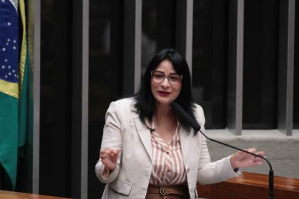 Comissão aprova proposta para garantir acesso de mulher do campo a ações contra o câncer